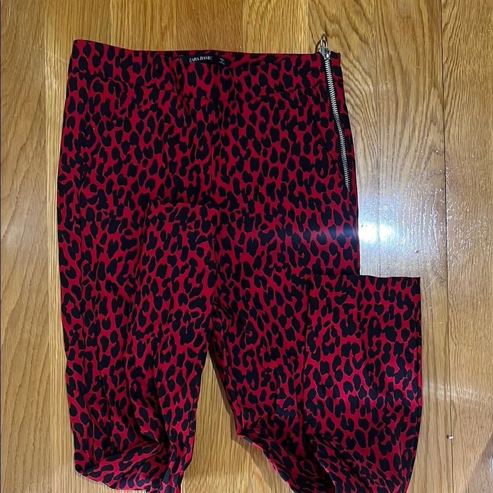 Zara Basic Red and Black Animal Print Skirt
